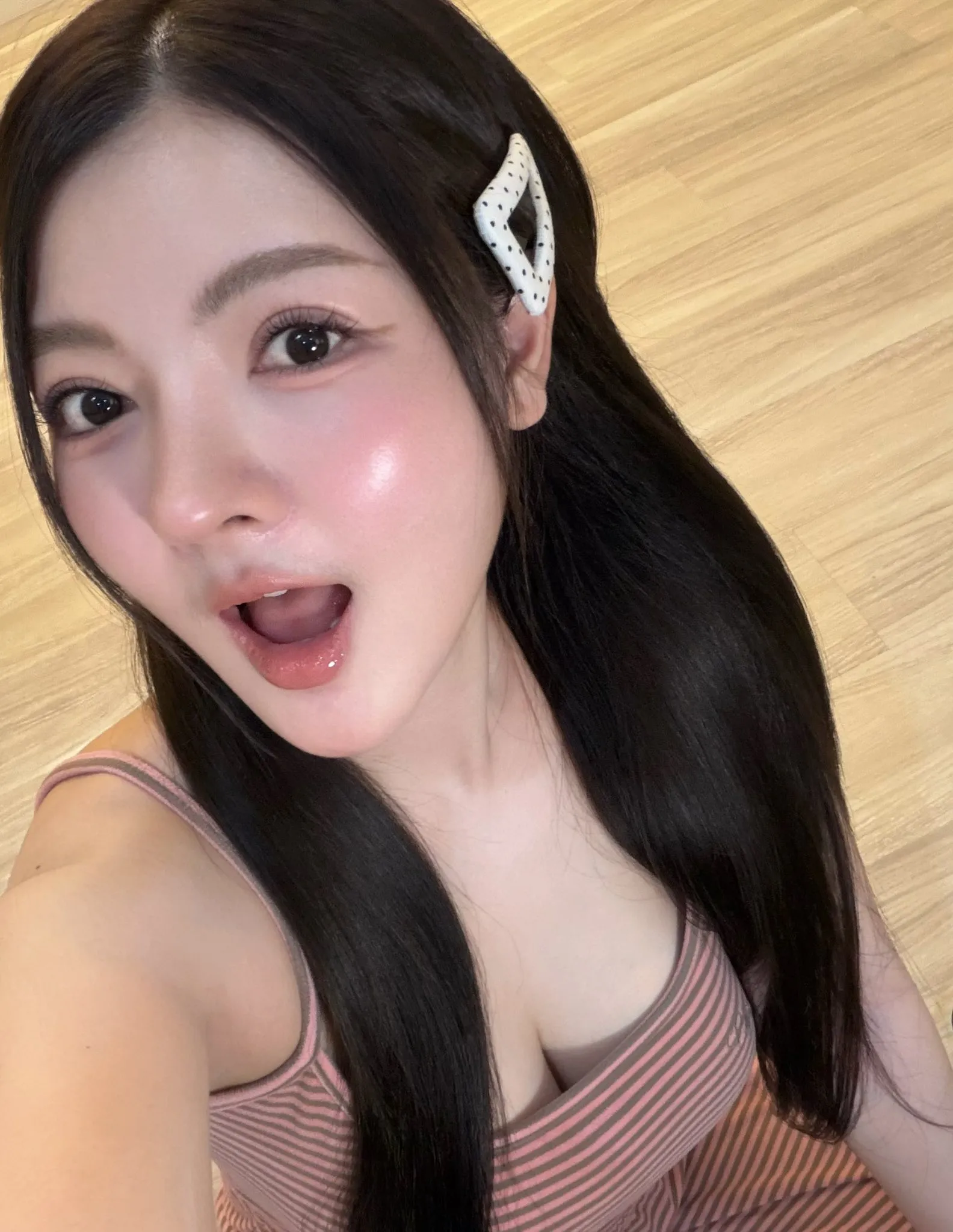 น้องโอปอล์ มณฑการ
เน็ตไอดอล