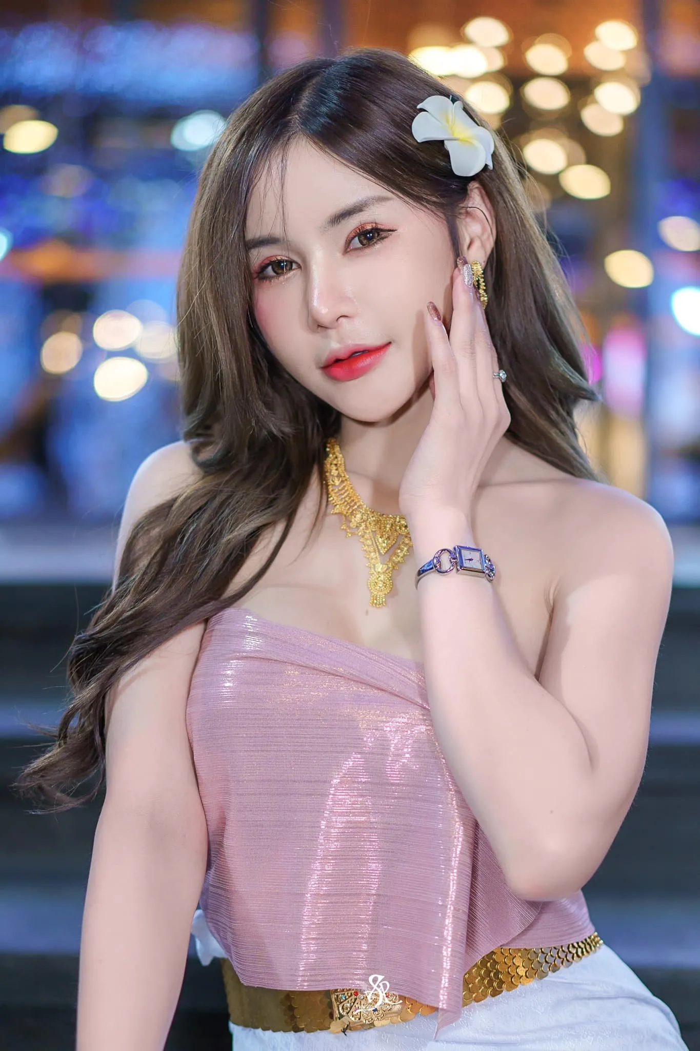 น้องฟองเบียร์ เน็ตไอดอล