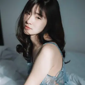 น้องมุกหมวย Parncheewa เน็ตไอดอล