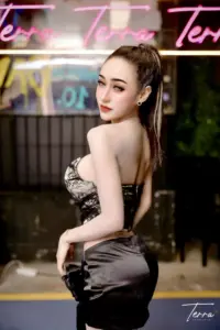 น้องพลอย สโรชา petchploy 4