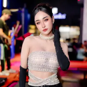 น้องพลอย สโรชา petchploy 5