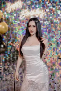 น้องพลอย สโรชา petchploy 16