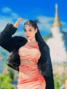 น้องพลอย สโรชา petchploy 19