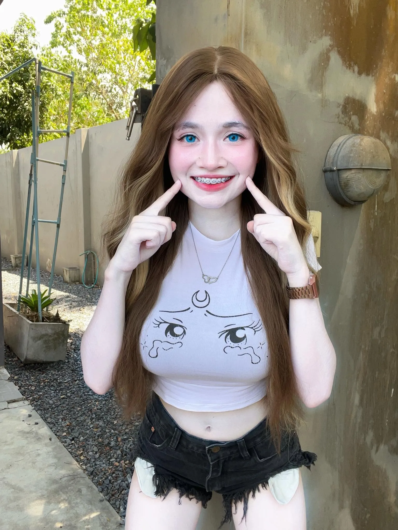 น้องแองจี้ onlyfans